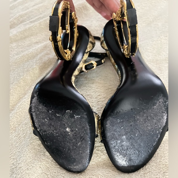 Dolce & Gabbana Logo Embellished Heel Sandals - Picture 3 of 10
